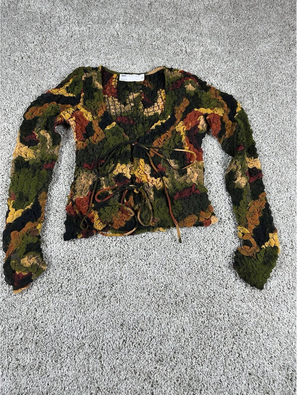 Asos Top Blouse Size Small 0 Cropped Long Sleeve Tie Front Crinkle Texture